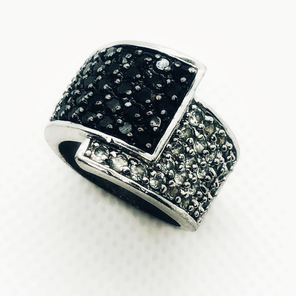 New like- Retired Premier Designs 925 Silver Black & Crystal Overlap CZ Ring